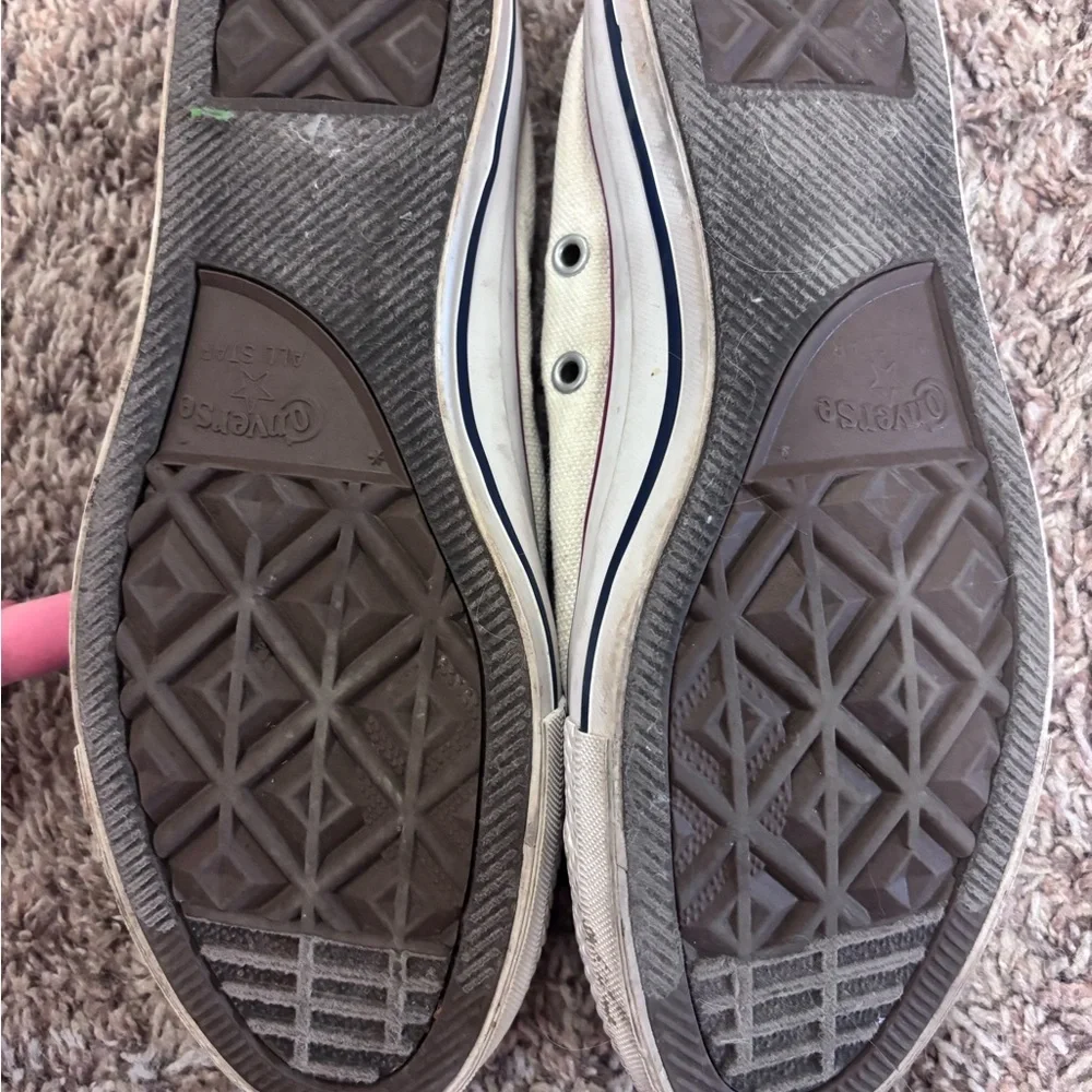 Converse Off-White Slip on Shoes - Picture 2 of 4